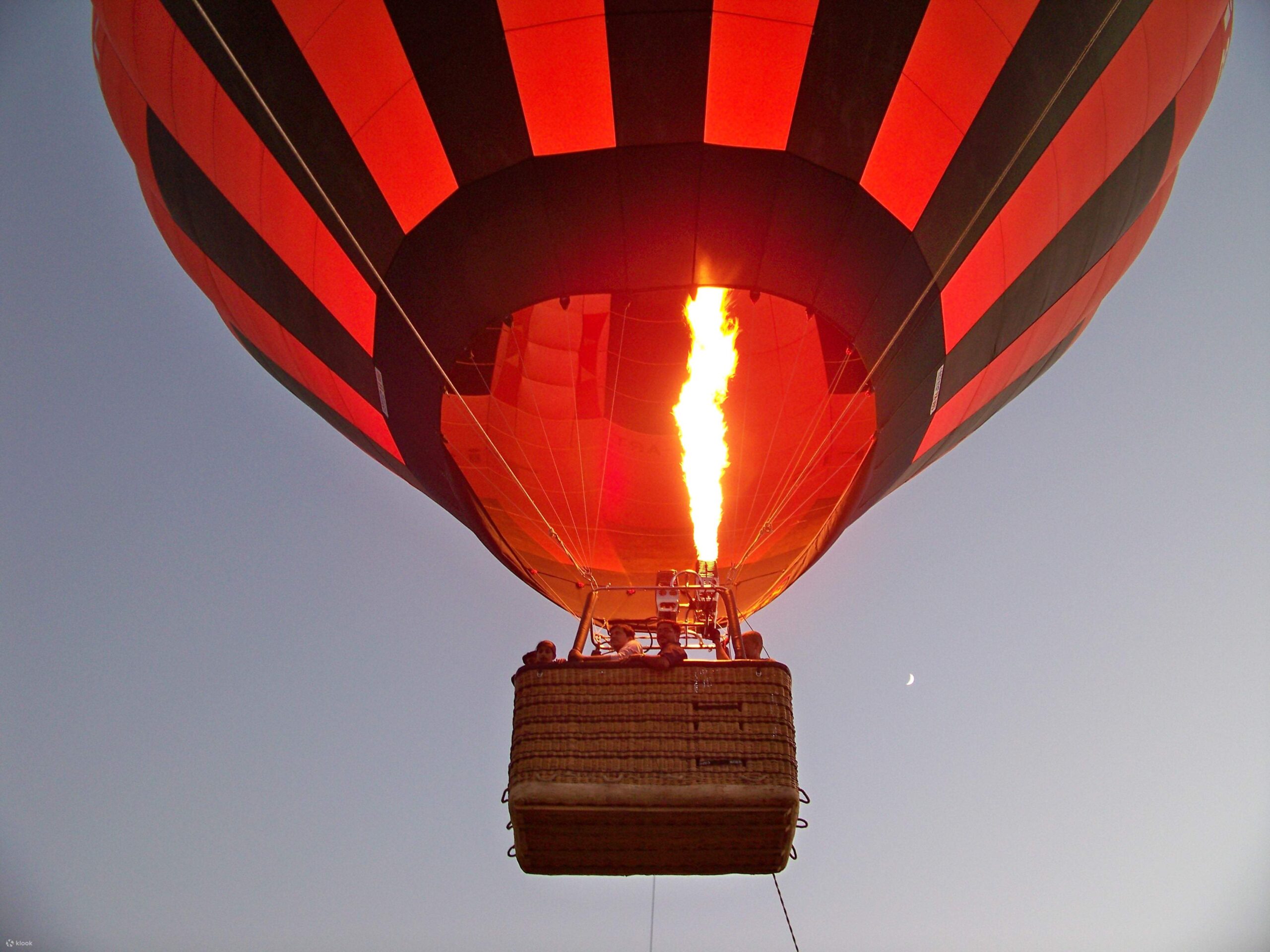 hot air balloon Marrakech