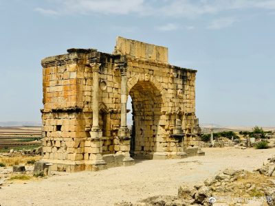 img-83f1f0d48b3dc8e4584d0bf62dadd163